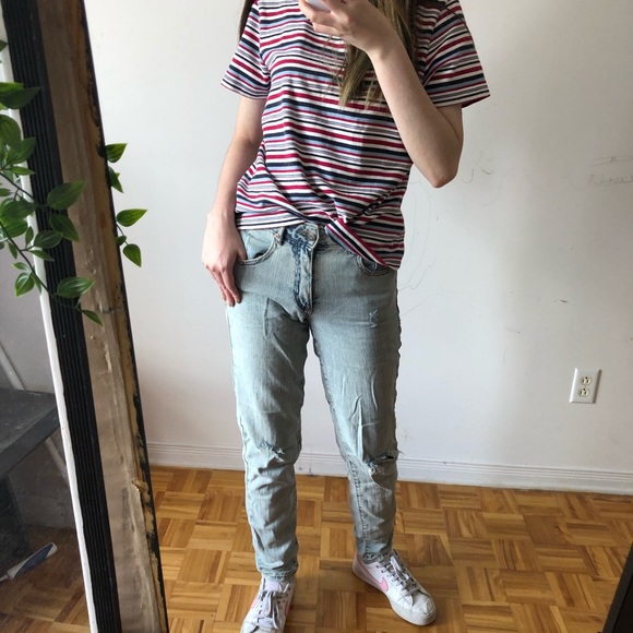 WASHED BLUE DISTRESSED DENIM JEANS - Picture 3 of 3